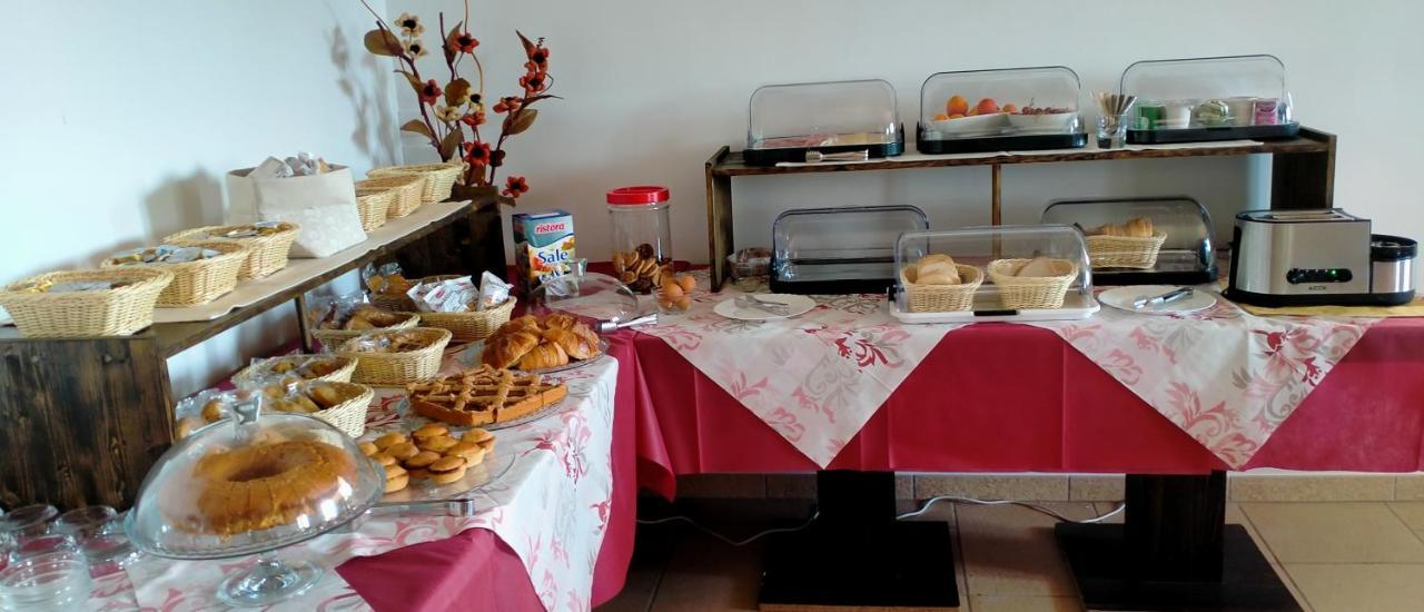 B&B Hotel Helios Uggiano La Chiesa Zewnętrze zdjęcie