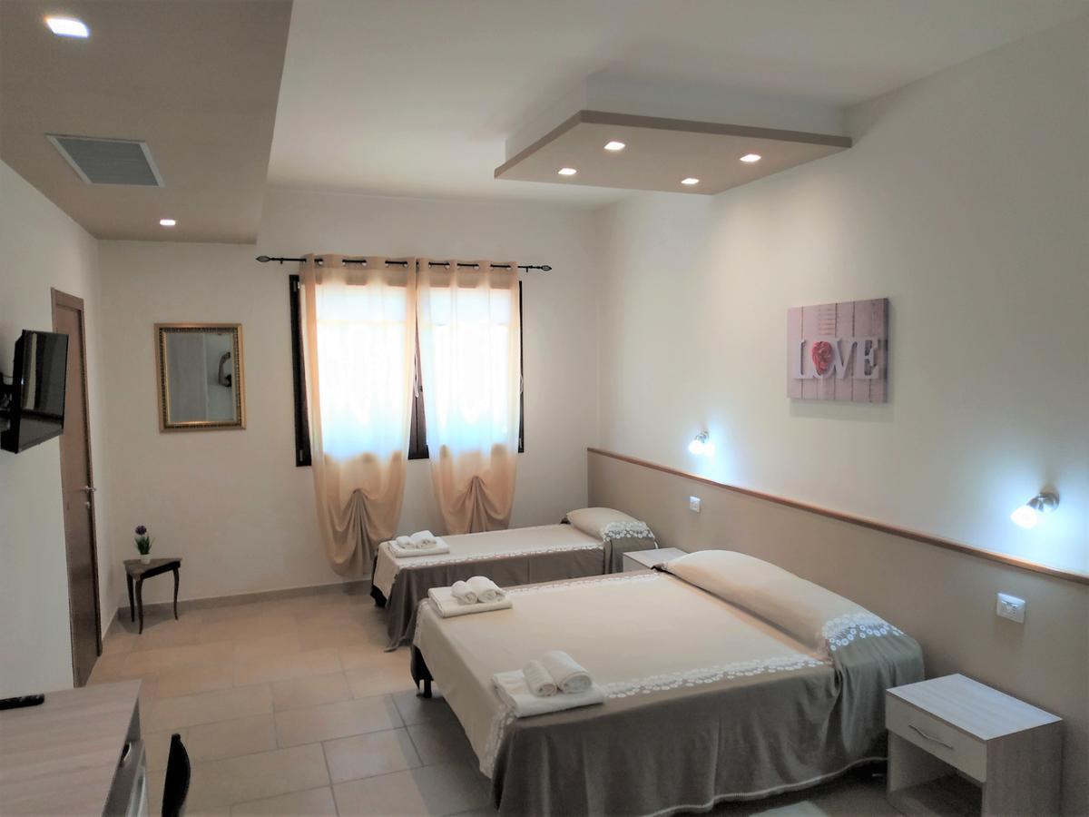 B&B Hotel Helios Uggiano La Chiesa Zewnętrze zdjęcie